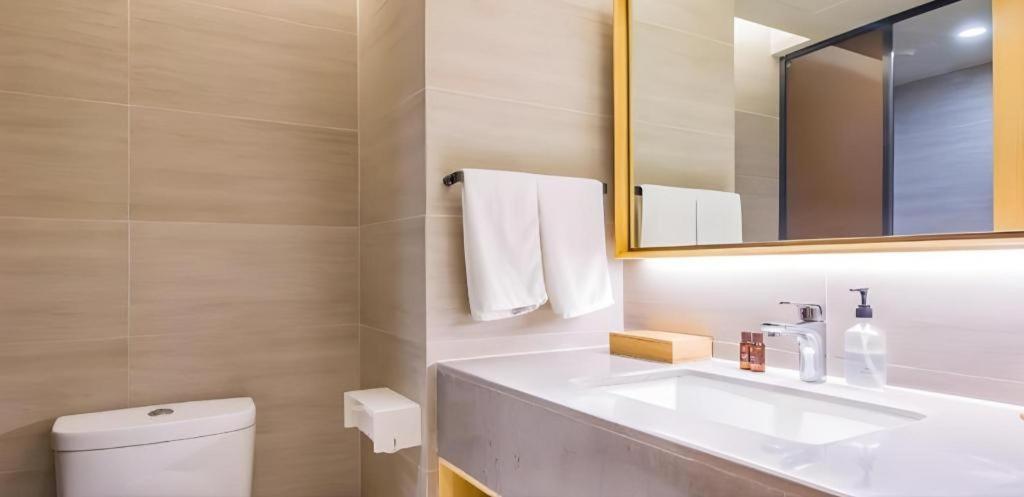 JI Hotel Beijing Capital Airport Shunyi Bagian luar foto