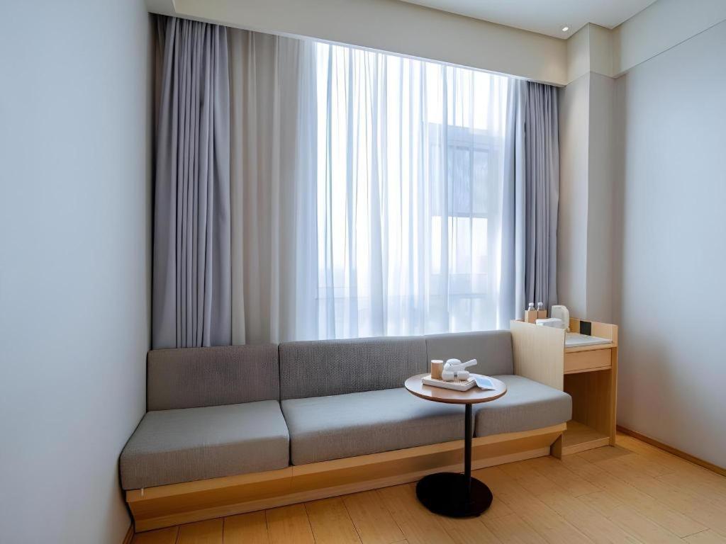 JI Hotel Beijing Capital Airport Shunyi Bagian luar foto