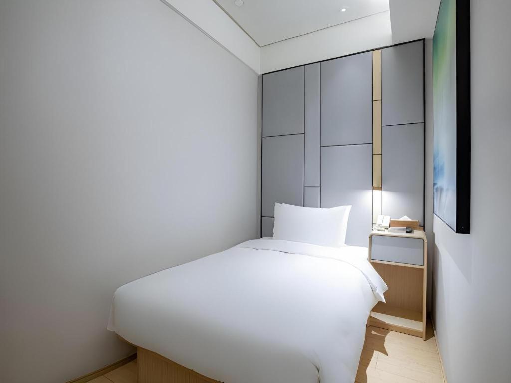 JI Hotel Beijing Capital Airport Shunyi Bagian luar foto