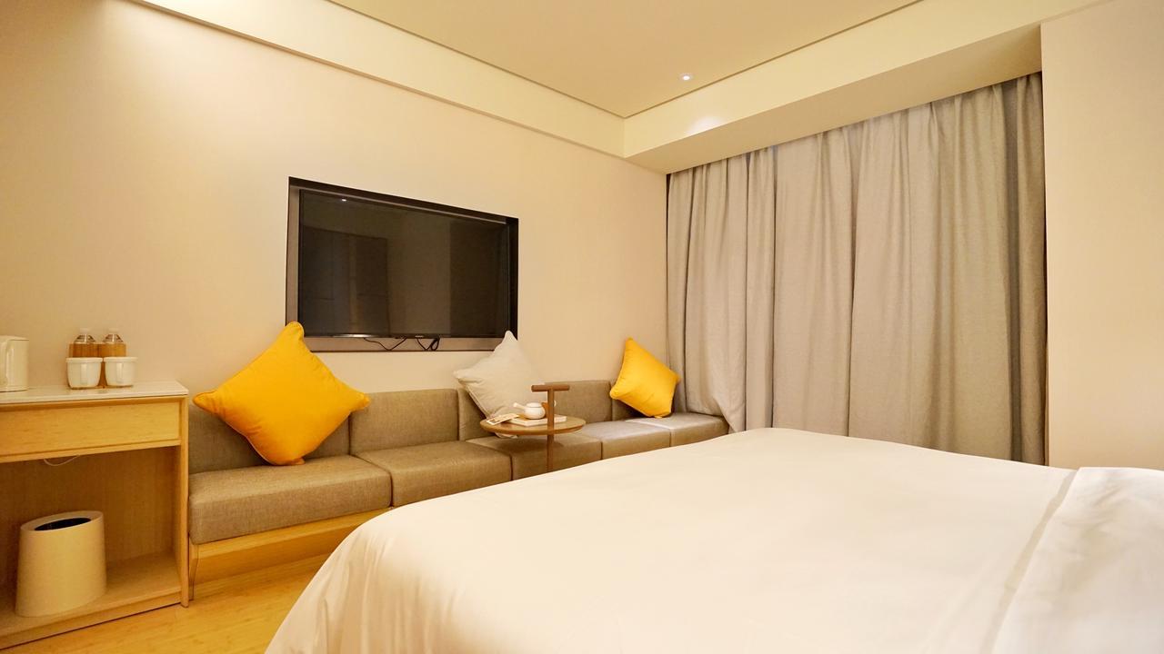 JI Hotel Beijing Capital Airport Shunyi Bagian luar foto